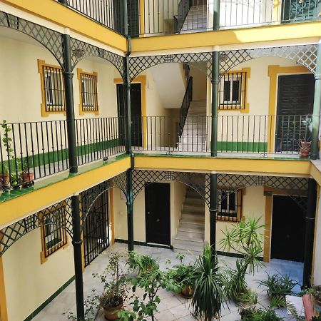Estudio Rufina.Tranquilidad ,Alameda De Hercules! Севиля Екстериор снимка