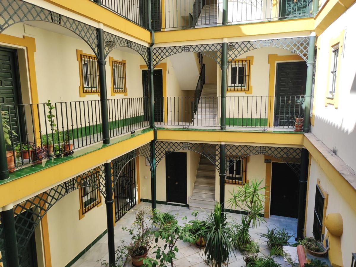 Estudio Rufina.Tranquilidad ,Alameda De Hercules! Севиля Екстериор снимка